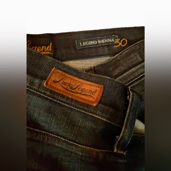 Lucky Brand Studded embroidered jeans womens 30-32 - Picture 5 of 13